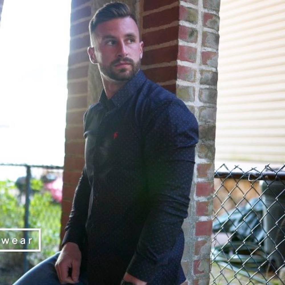 Meet your Posher, Clint